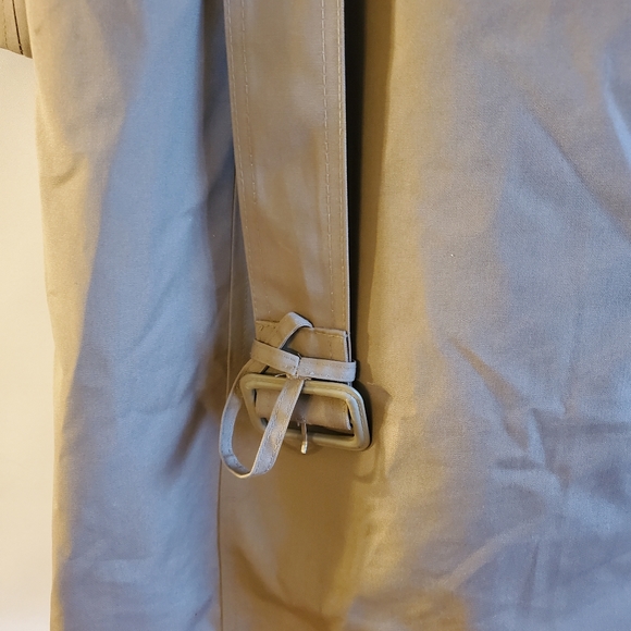 CAMPUS VINTAGE MEN'S DOUBLE BREASTED TRENCHCOAT TAN SIZE 46R - Picture 5 of 12